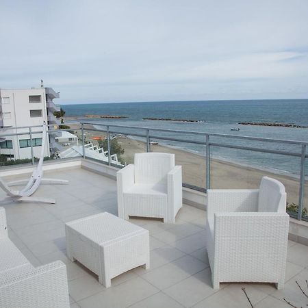 Hotel Dolce Stella Torre Melissa Bagian luar foto