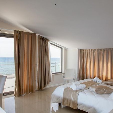 Hotel Dolce Stella Torre Melissa Bagian luar foto