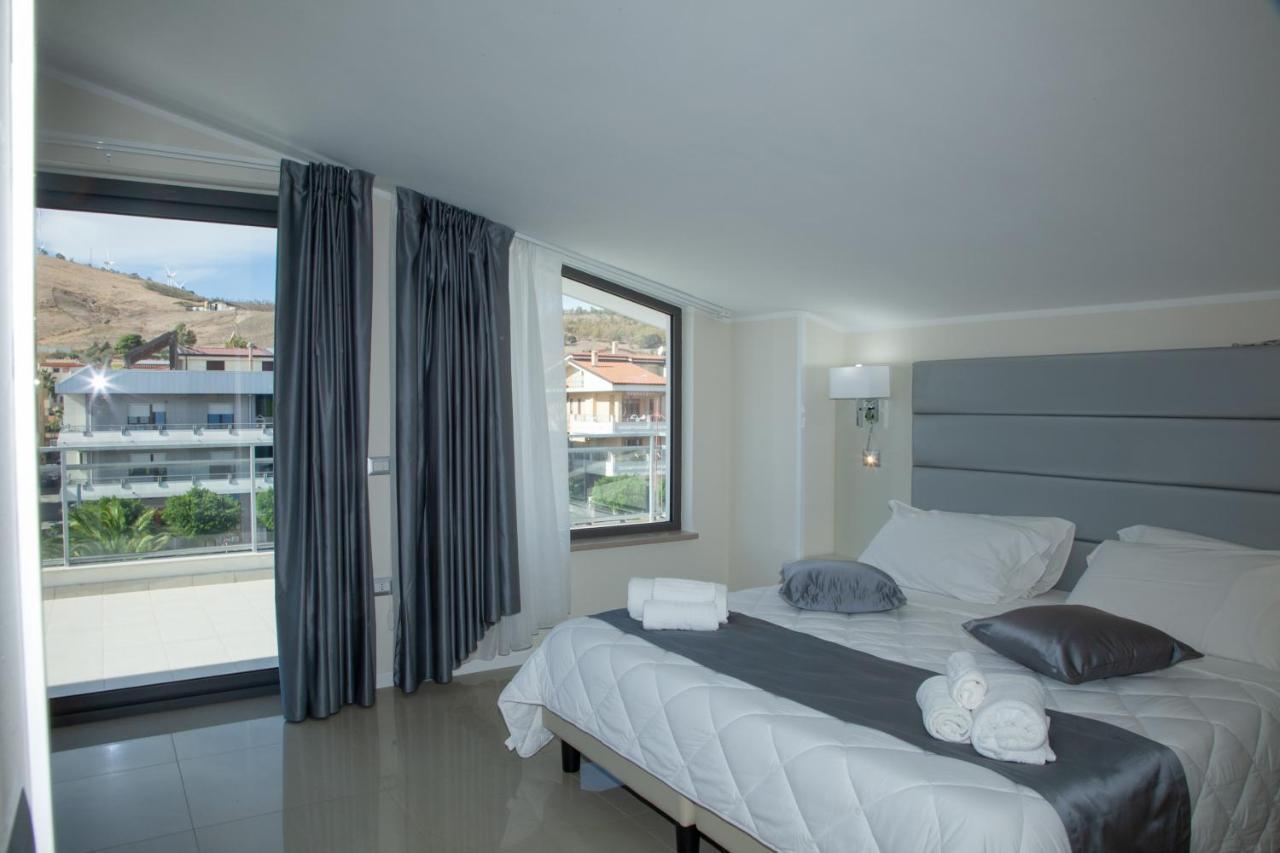 Hotel Dolce Stella Torre Melissa Bagian luar foto